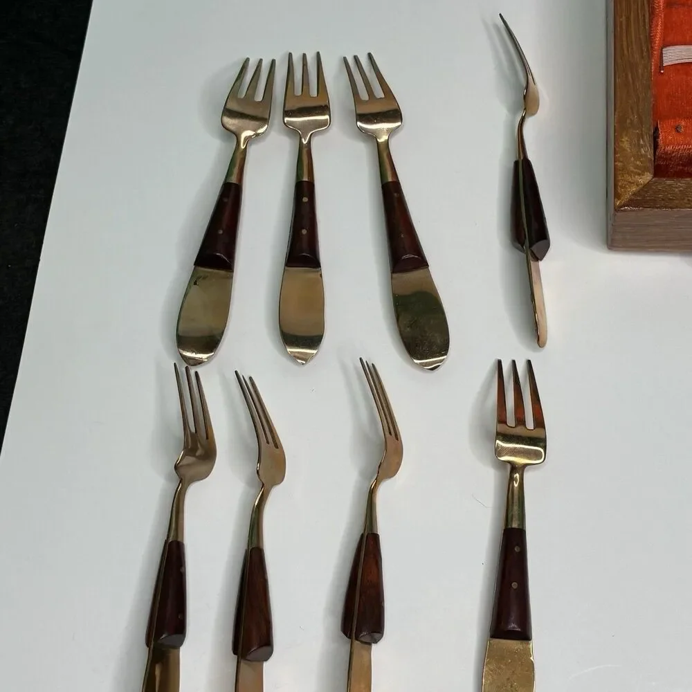 Vintage Thailand Siam Set For 8 Teak Brass Dessert Flatware w/Wooden Case